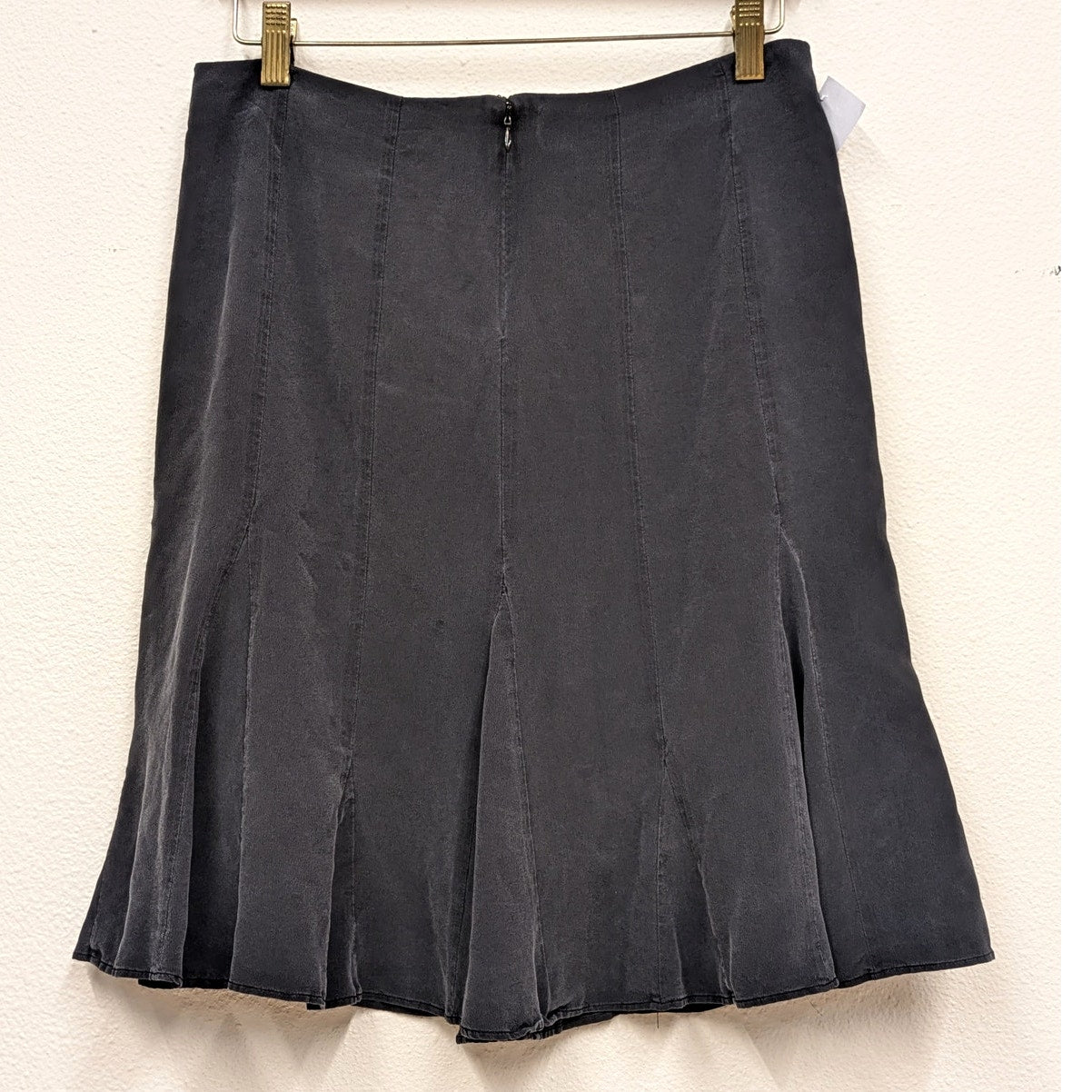 Black  GAP 100% Silk Tulip Skirt