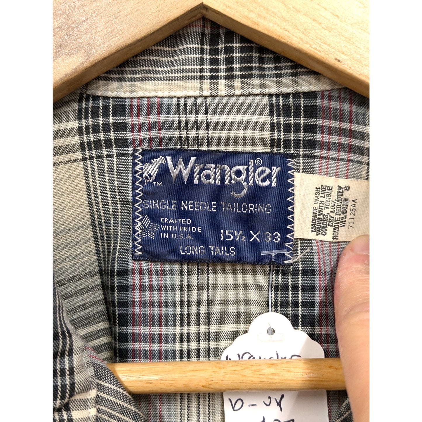 Vintage Wrangler plaid Western pearl snap-up shirt